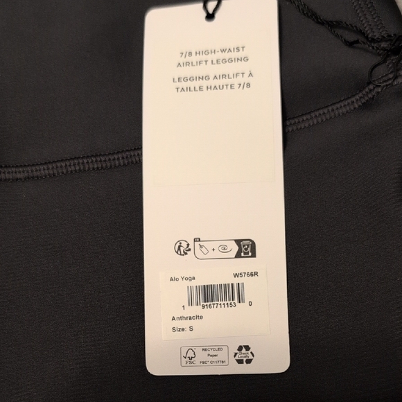 ALO Yoga 7/8 High-Waist Airlift Legging in Anthracite - Picture 7 of 7